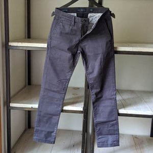 Lucky Brand 110 Skinny Chino